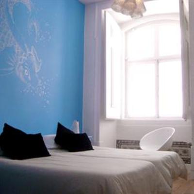 фото отеля Lisbon Lounge Hostel