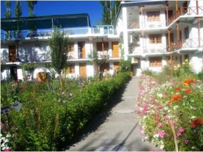 фото отеля padma Guest house & Hotel