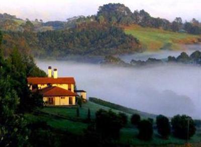 фото отеля Shakespeare Cliff Lodge & Retreat