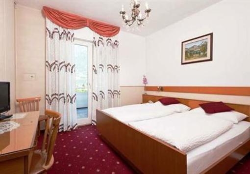 фото отеля Hotel Lux Merano