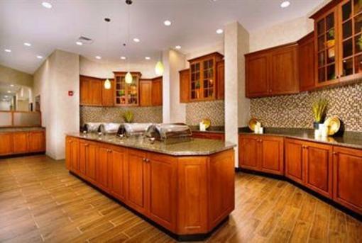 фото отеля Drury Inn Suites Valdosta