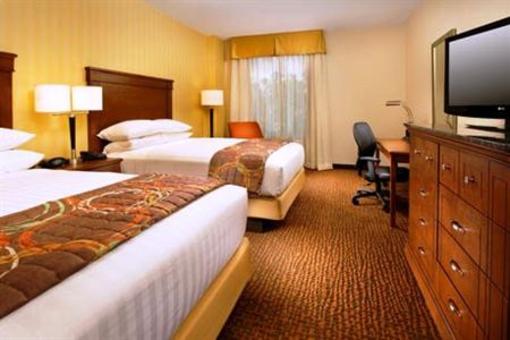 фото отеля Drury Inn Suites Valdosta