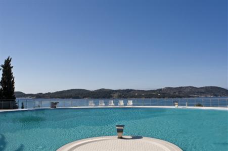 фото отеля Radisson Blu Resort & Spa at Dubrovnik Sun Gardens