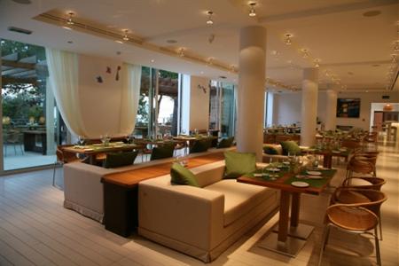 фото отеля Radisson Blu Resort & Spa at Dubrovnik Sun Gardens