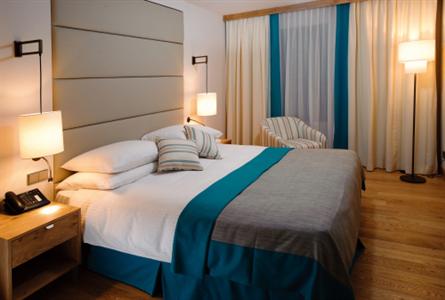 фото отеля Radisson Blu Resort & Spa at Dubrovnik Sun Gardens