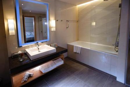 фото отеля Radisson Blu Resort & Spa at Dubrovnik Sun Gardens