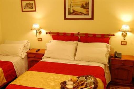 фото отеля Hotel Sirenuse