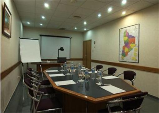 фото отеля Land Express Hotel