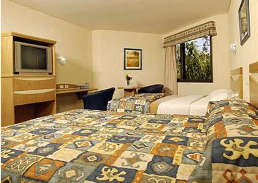 фото отеля Land Express Hotel