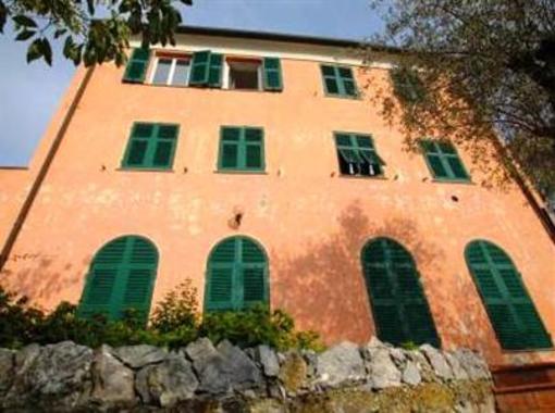 фото отеля Apartment - Portovenere