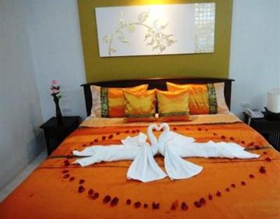 фото отеля Baev and Son Patong Beach Hotel