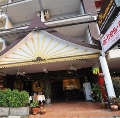 фото отеля Baev and Son Patong Beach Hotel
