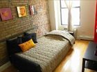 фото отеля Midtown Apartment Within Walking Distance To Hells Kitchen