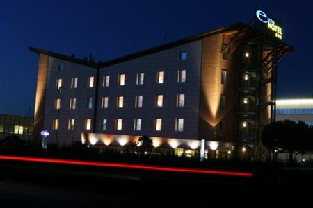 фото отеля Euro Hotel Imola