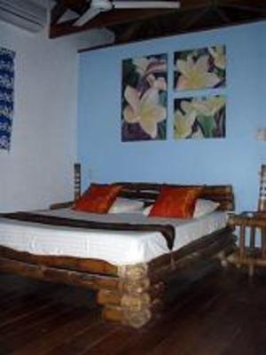 фото отеля Tepanee Beach Resort Daanbantayan