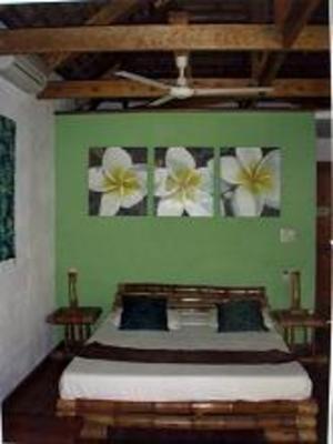 фото отеля Tepanee Beach Resort Daanbantayan