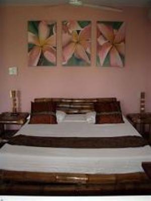 фото отеля Tepanee Beach Resort Daanbantayan