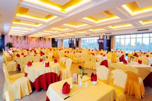 фото отеля Xiong Sen Holiday Hotel