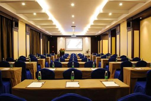 фото отеля Xiong Sen Holiday Hotel