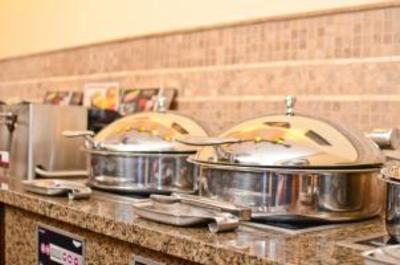 фото отеля BEST WESTERN Deer Park Inn & Suites