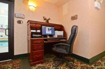 фото отеля BEST WESTERN Deer Park Inn & Suites