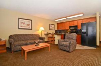 фото отеля BEST WESTERN Deer Park Inn & Suites