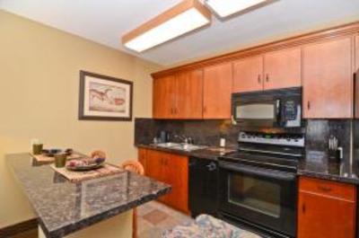 фото отеля BEST WESTERN Deer Park Inn & Suites