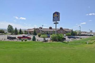 фото отеля BEST WESTERN Deer Park Inn & Suites