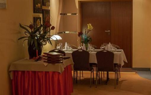 фото отеля Hotel Unibus