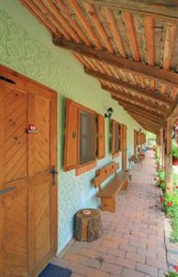 фото отеля Rural Homestead Sklepic
