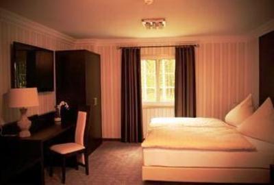 фото отеля Waldhotel Marienheide
