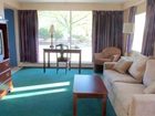 фото отеля Carriage House Studio Apartments
