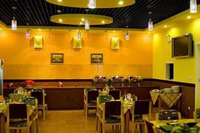 фото отеля Home Inn (Dandong Qijing Street)
