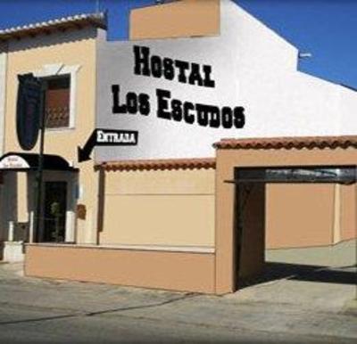 фото отеля Hostal Los Escudos