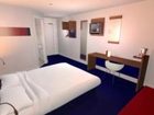 фото отеля Travelodge Hemel Hempstead Gateway