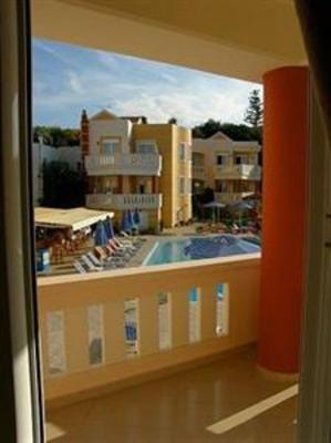 фото отеля Artemis Apartments Hersonissos