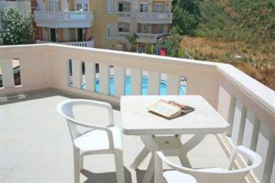 фото отеля Artemis Apartments Hersonissos