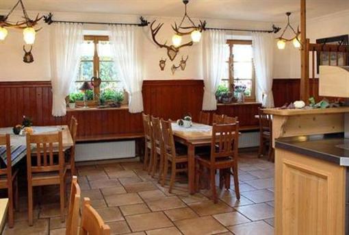 фото отеля Gasthof & Hotel Jagerwirt Aufhofen