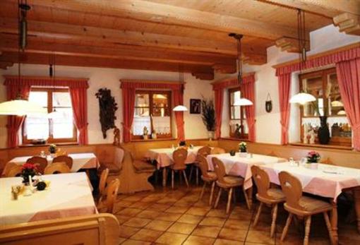 фото отеля Gasthof & Hotel Jagerwirt Aufhofen