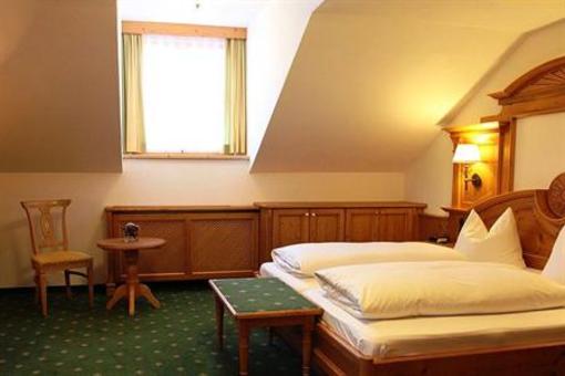 фото отеля Gasthof & Hotel Jagerwirt Aufhofen