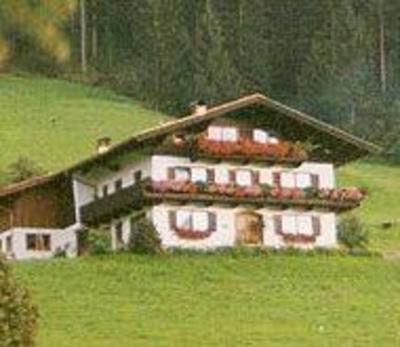 фото отеля Bauernhof Kranzhof Guest House Brixen im Thale
