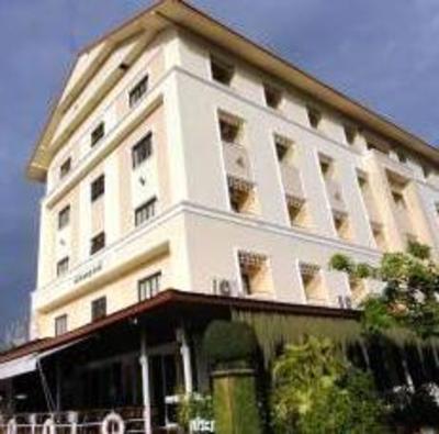 фото отеля Chonlapruk Lakeside Hotel