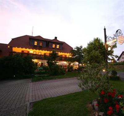 фото отеля Gasthof Zum Rodelseer Schwan Rodelsee