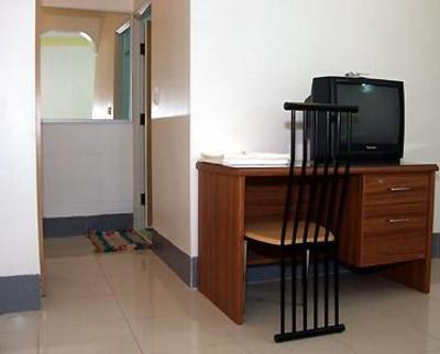 фото отеля Favour Hotel