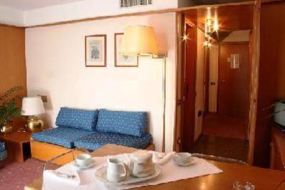 фото отеля Hotel Des Alpes 2 Pinzolo