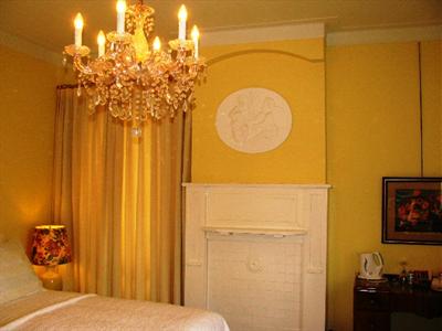 фото отеля Bed and Breakfast Klein Hartenlust