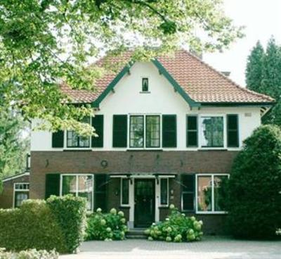 фото отеля Bed and Breakfast Klein Hartenlust