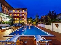 Tarabela Hotel