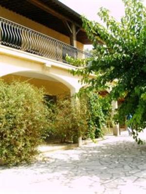 фото отеля Azienda Agrituristica Biologica Il Querceto