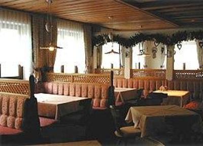фото отеля Widmoos Gasthof Wagrain